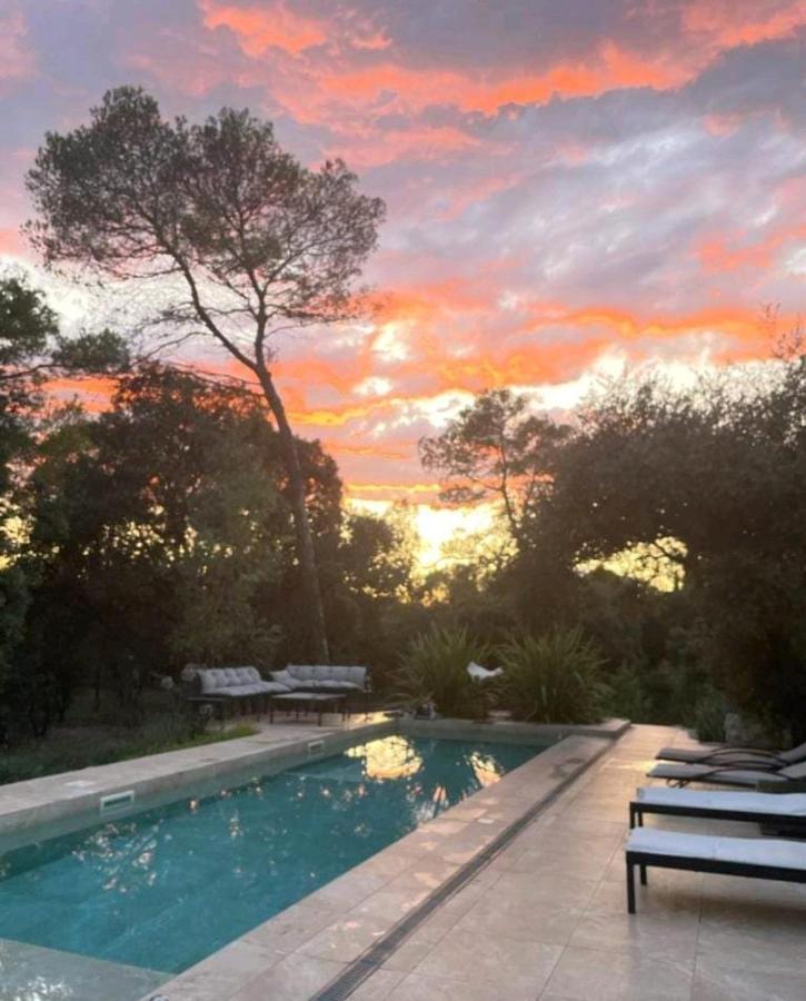 La Villa Kallisté Vacquières Exterior foto
